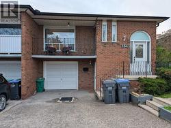 134 CHALFIELD LANE  Mississauga, ON L4Z 1L2