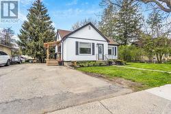 34 DOVER STREET Woodstock (Woodstock - South), ON N4S 3L8