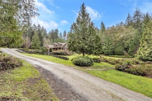 2812 Southey Point Rd, Salt Spring, BC 