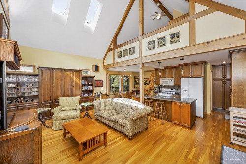 2812 Southey Point Rd, Salt Spring, BC 