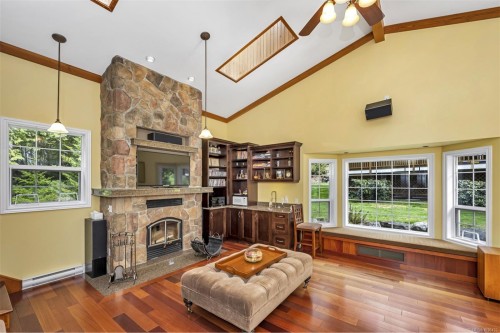 2812 Southey Point Rd, Salt Spring, BC 