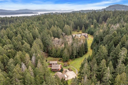2812 Southey Point Rd, Salt Spring, BC 