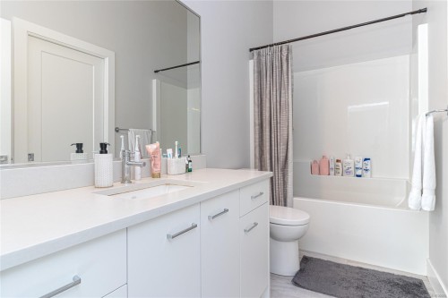 2716 Celestial Crt, Langford, BC 
