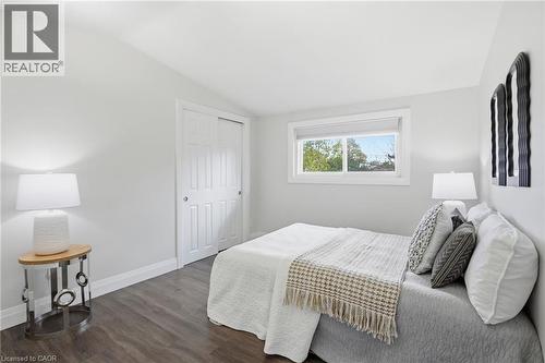 114 Luscombe Street, Hamilton, ON - Indoor Photo Showing Bedroom