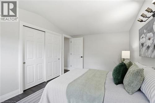 114 Luscombe Street, Hamilton, ON - Indoor Photo Showing Bedroom
