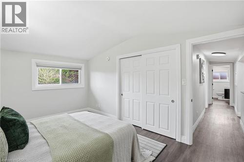 114 Luscombe Street, Hamilton, ON - Indoor Photo Showing Bedroom