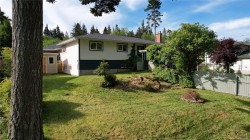 7147 Wright Rd  Sooke, BC V9Z 0S5