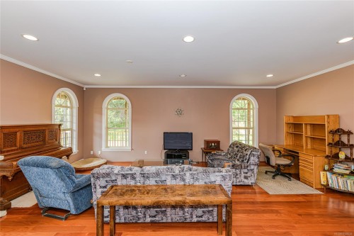 1832 Fulford-Ganges Rd, Salt Spring, BC 