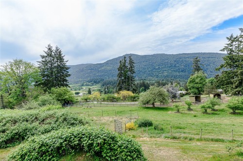 1832 Fulford-Ganges Rd, Salt Spring, BC 
