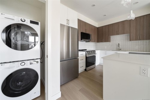 #312-777 Station Ave  Langford, BC V9B 2S1