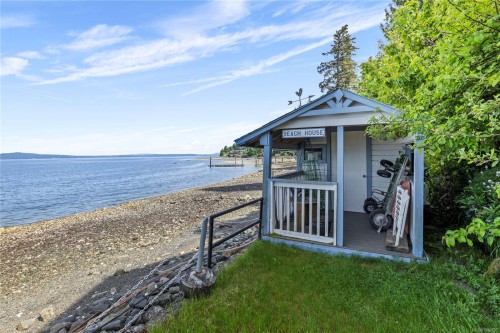 363 Chemainus Rd, Ladysmith, BC 