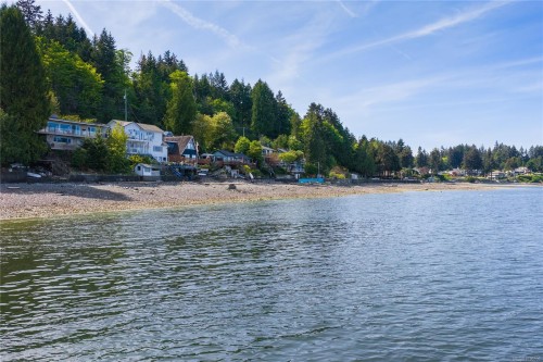 363 Chemainus Rd, Ladysmith, BC 