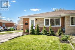 228 REDFORD CRESCENT Stratford, ON N5A 1P2