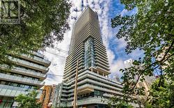 2008 - 161 ROEHAMPTON AVENUE  Toronto, ON M4P 0C8