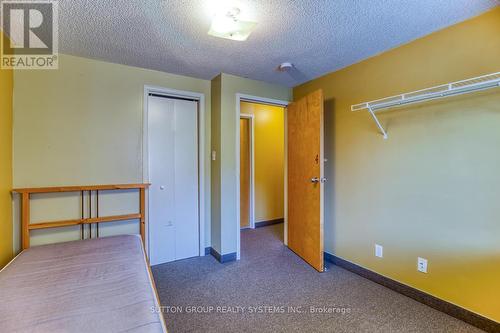 360 Erb Street W, Waterloo, ON - Indoor
