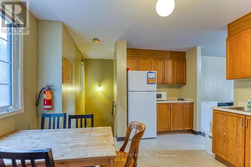 360 Erb Street W, Waterloo, ON - Indoor