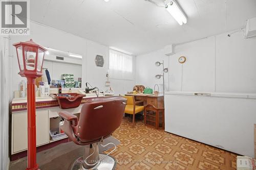 31 Summercrest Drive, Hamilton, ON - Indoor