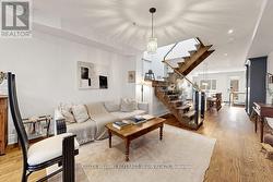 150 RHODES AVENUE Toronto, ON M4L 3A1