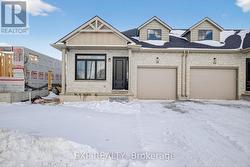 20 DEARING DRIVE South Huron (Stephen), ON N0M 1T0
