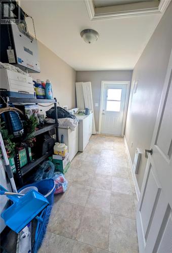 3 Murphy Crescent, Appleton, NL - Indoor