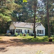 1060 SEABREEZE # 6 ROAD Lake Of Bays (Franklin), ON P0A 1H0