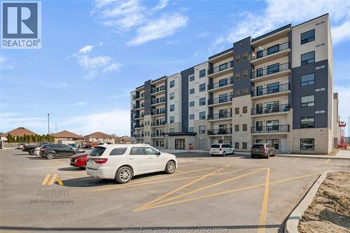 3320 Stella Crescent Unit# 116, Windsor, ON - Outdoor With Balcony With Facade