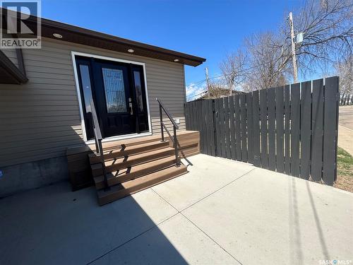 1613 Dieppe Crescent, Estevan, SK - Outdoor With Exterior