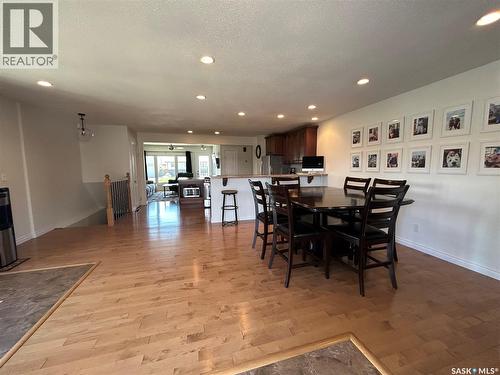 1613 Dieppe Crescent, Estevan, SK - Indoor Photo Showing Dining Room