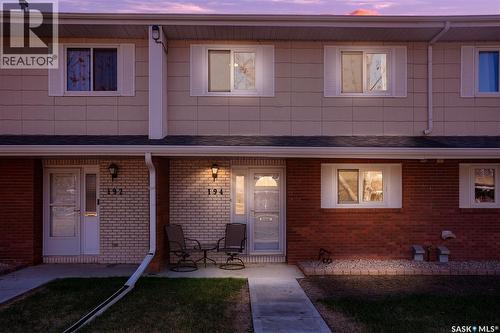 194 Plainsview Drive, Regina, SK - Outdoor With Exterior
