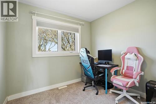 1409 2Nd Avenue N, Saskatoon, SK - Indoor Photo Showing Office