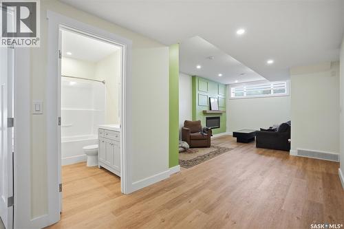 1409 2Nd Avenue N, Saskatoon, SK - Indoor