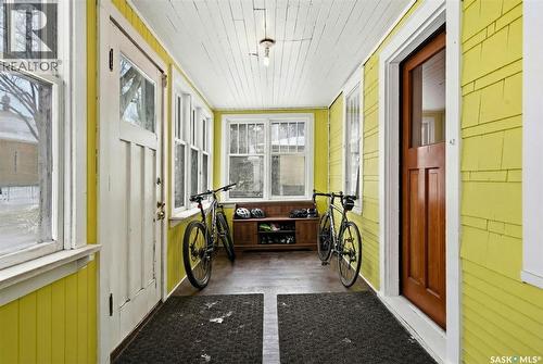 1929 Toronto Street, Regina, SK - Indoor Photo Showing Living Room