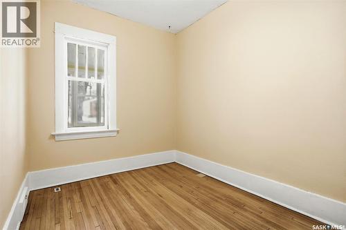 1929 Toronto Street, Regina, SK - Indoor Photo Showing Bedroom