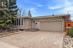 4220 Hillsdale STREET  Regina, SK S4S 3Z2