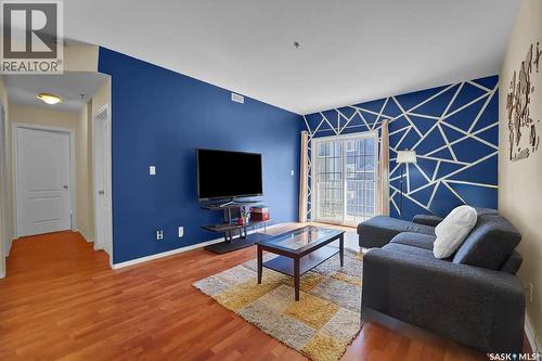 307 333 Nelson Road, Saskatoon, SK - Indoor Photo Showing Living Room