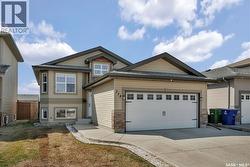 214 Quessy DRIVE Martensville, SK S0K 0A2