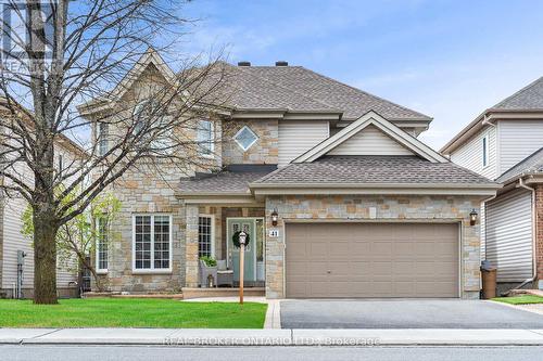 41 GOLDER'S GREEN LANE  Ottawa, ON K2J 5G2