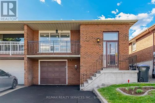 57 JELLICOE CRESCENT  Brampton, ON L6S 3H7