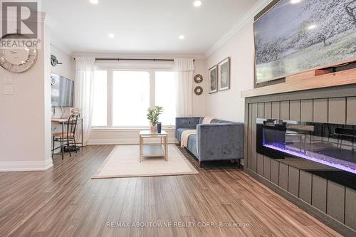 3302 Cardross Road, Mississauga, ON - Indoor