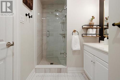 3302 Cardross Road, Mississauga, ON - Indoor Photo Showing Bathroom
