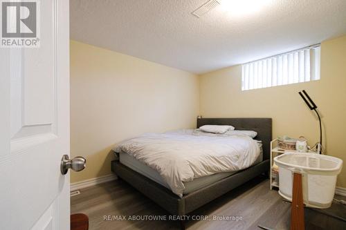 3302 Cardross Road, Mississauga, ON - Indoor Photo Showing Bedroom