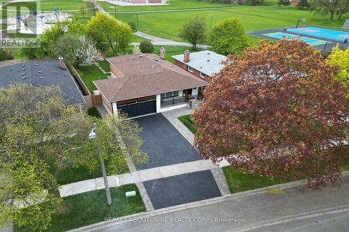 3302 Cardross Road, Mississauga, ON - Outdoor