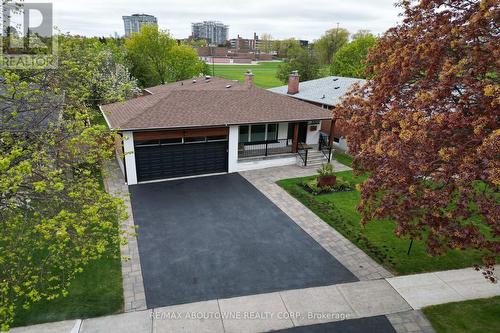 3302 Cardross Road, Mississauga, ON - Outdoor