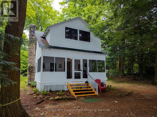 897 172 WA HORSESHOE LAKE  Seguin, ON P2A 2W8