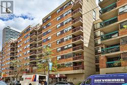 143 - 71 MCCAUL STREET Toronto, ON M5T 2X1