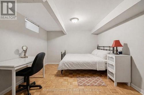 132 Beausoleil Drive, Ottawa, ON - Indoor Photo Showing Bedroom