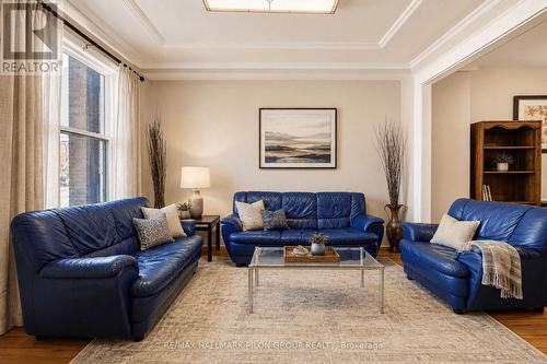 132 Beausoleil Drive, Ottawa, ON - Indoor Photo Showing Living Room