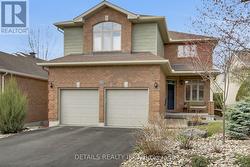 7 STONECROFT TERRACE  Ottawa, ON K2K 2V1