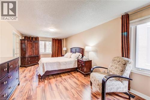 13 Gateview Drive, Waterloo, ON - Indoor Photo Showing Bedroom
