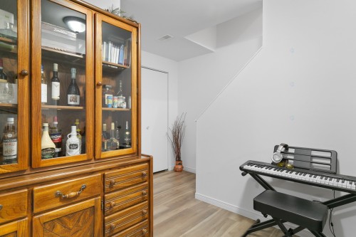 Basement - 87 Ch. Des Couleurs, Saint-Sauveur, QC - Indoor Photo Showing Other Room